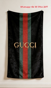 Gucci Drip Web Stripe Gucci Melting Monogram Throw Blankets IMG_2865